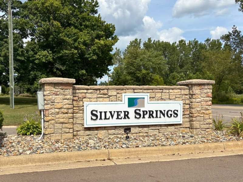 Silver Springs Fowlerville
